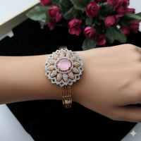 Aamrapali Glamorous American Daimond Bracelet for Special Occasions