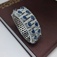 Aamrapali Glamorous American Daimond Bracelet for Special Occasions