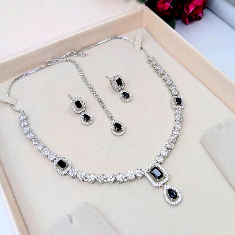 Aamrapali Luxury Crystal Shine Necklace Set