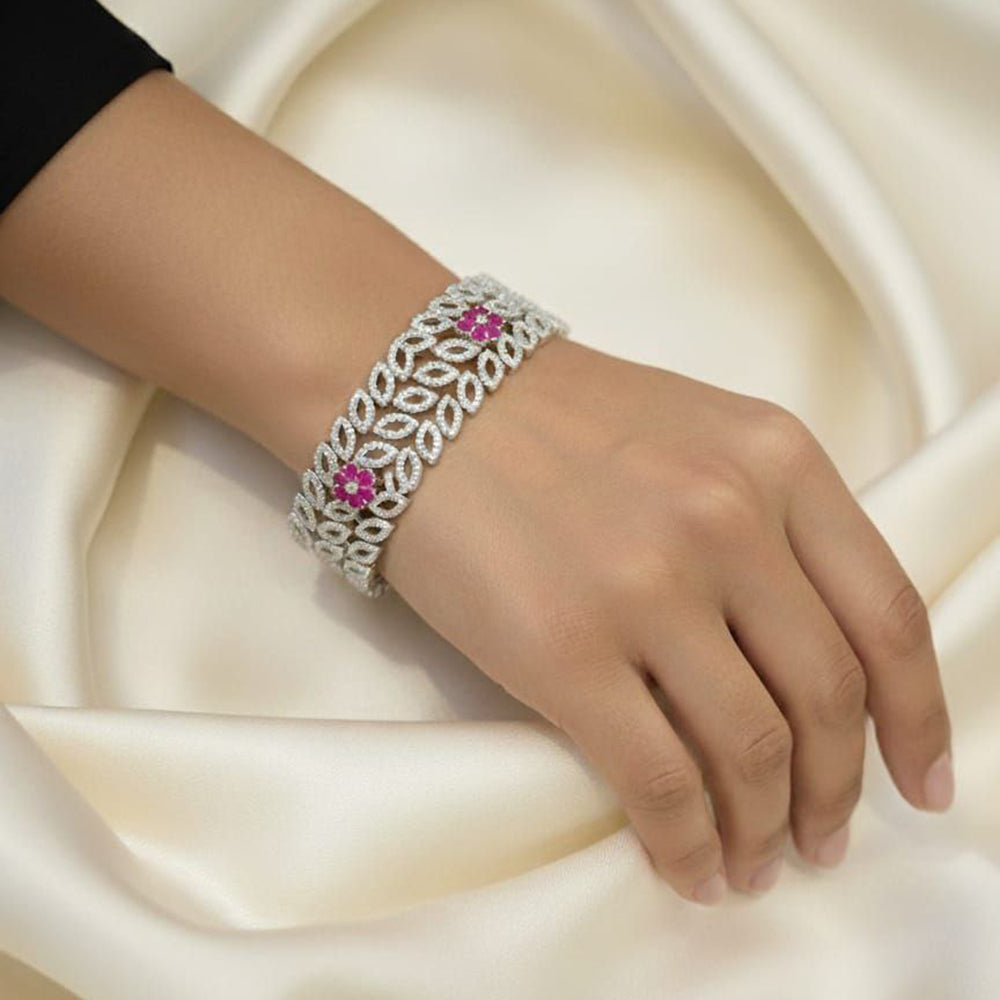 Aamrapali Trendy Leaf Shape Austrian Stone Bracelet