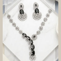 Aamrapali Sparkling American Daimond Neckalce Set
