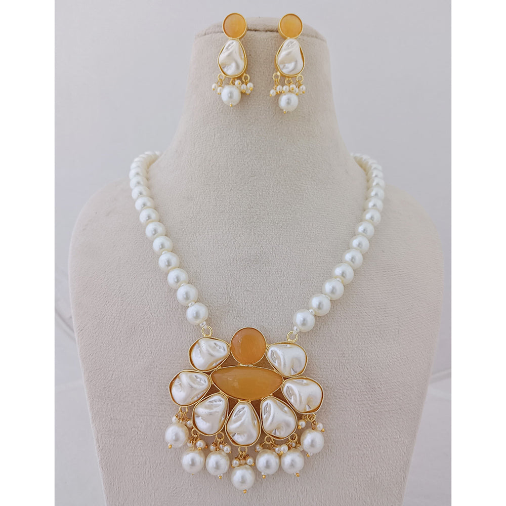 Marudhar Creations Heritage Matte Finish Pota Stone And Mother Of Pearls Necklace Set