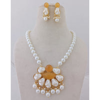 Marudhar Creations Heritage Matte Finish Pota Stone And Mother Of Pearls Necklace Set