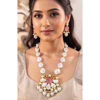 Marudhar Creations Heritage Matte Finish Pota Stone And Mother Of Pearls Necklace Set