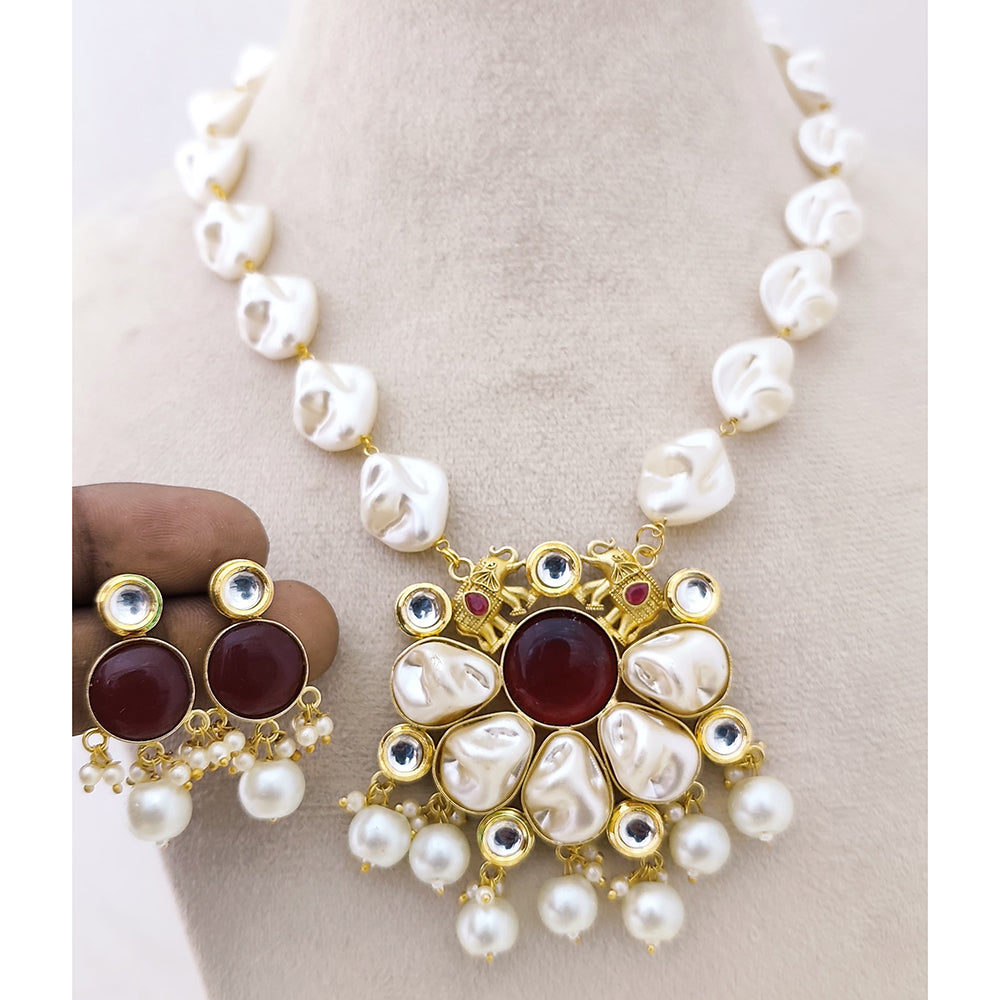 Marudhar Creations Heritage Matte Finish Pota Stone And Mother Of Pearls Necklace Set