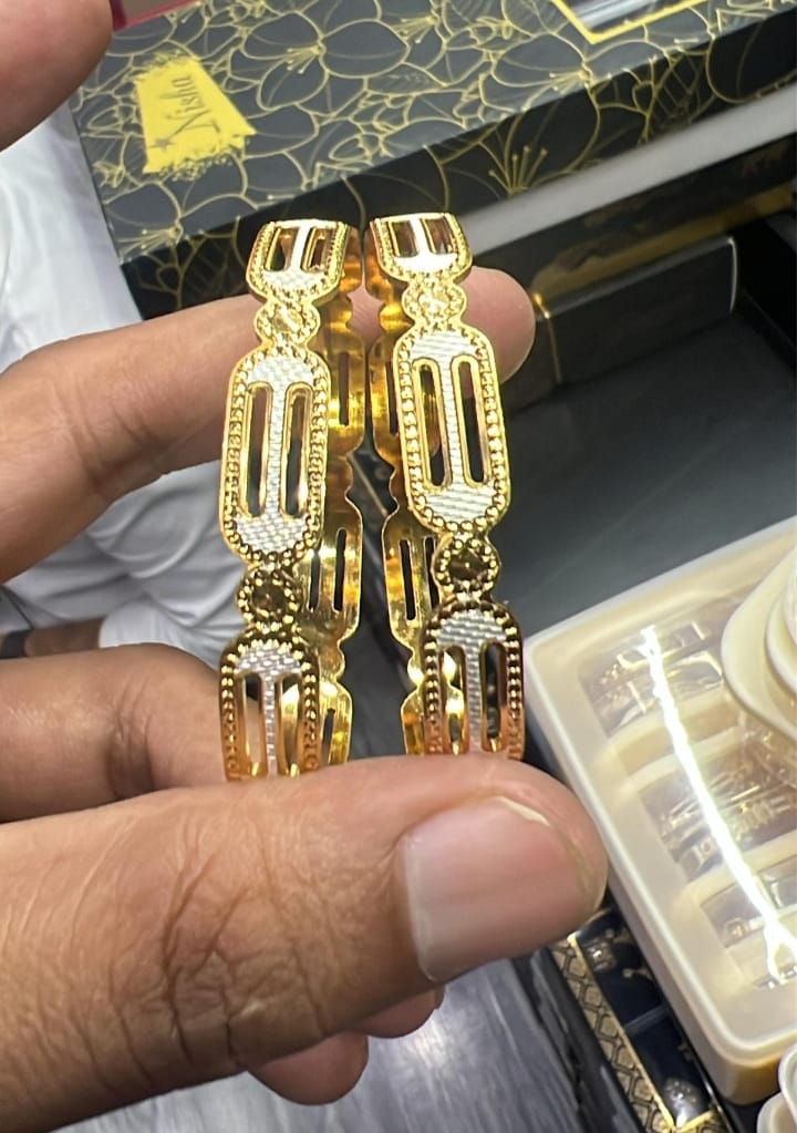 Fancyla Lightweight Designer Bangles Set For Daily Wear
