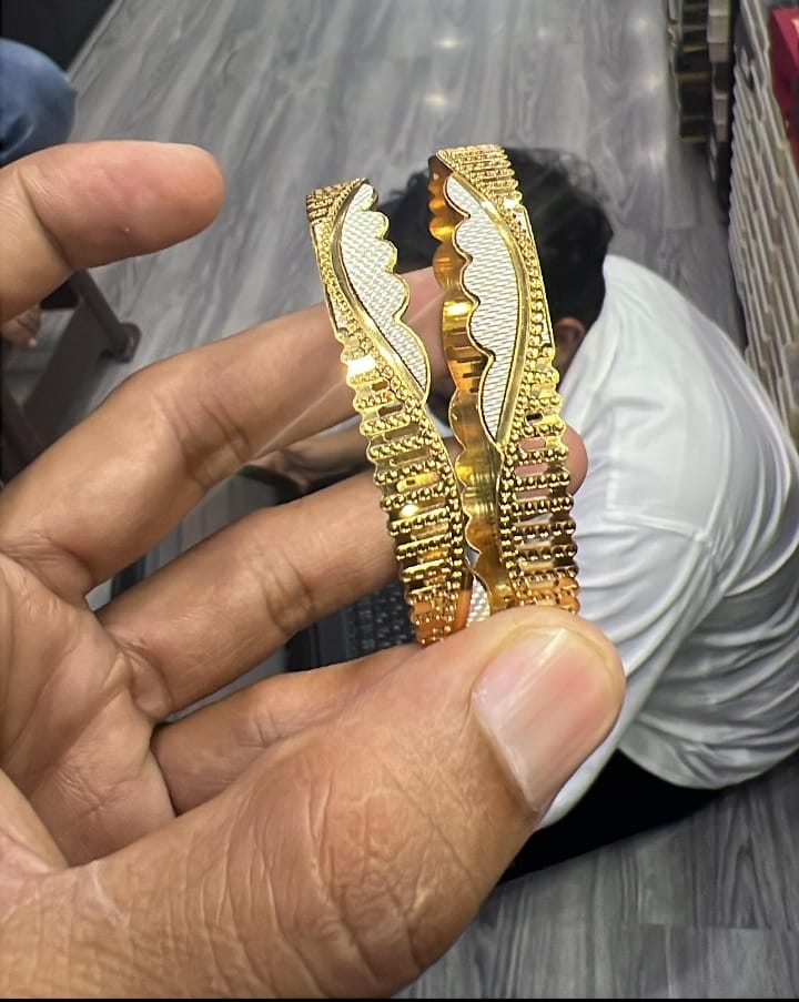 Fancyla Lightweight Designer Bangles Set For Daily Wear