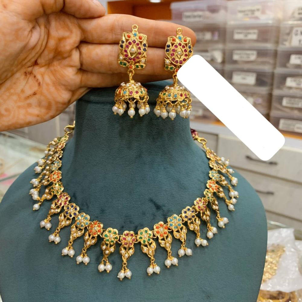 Everlasting Jadau Heritage Pota Stone And Pearl Necklace Set