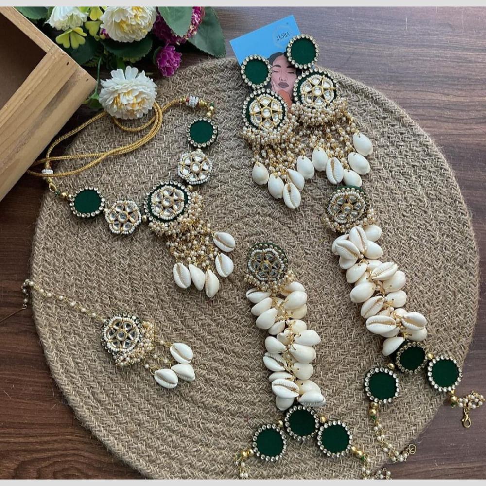 Bajana Lifestyle Green Cowrie Shell & Kundan Handmade Jewelry Set – Bridal Haldi/Mehendi/Traditional Function Jewelry Set