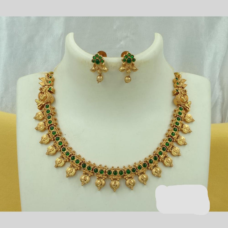 Joyful Jewel Art Matte Gold Plated Pota Stone Necklace Set