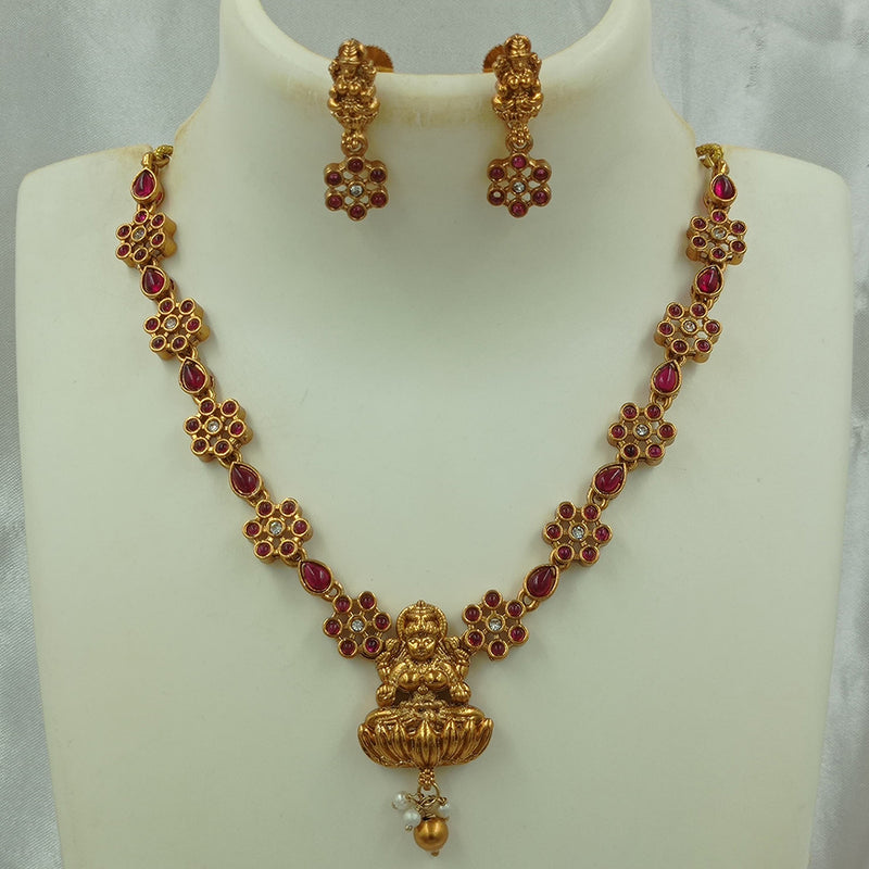 Joyful Jewel Art Matte Gold Plated Pota Stone And Pearls Temple Necklace Set