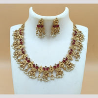Joyful Jewel Art Matte Gold Pota Stone And Pearl Necklace Set