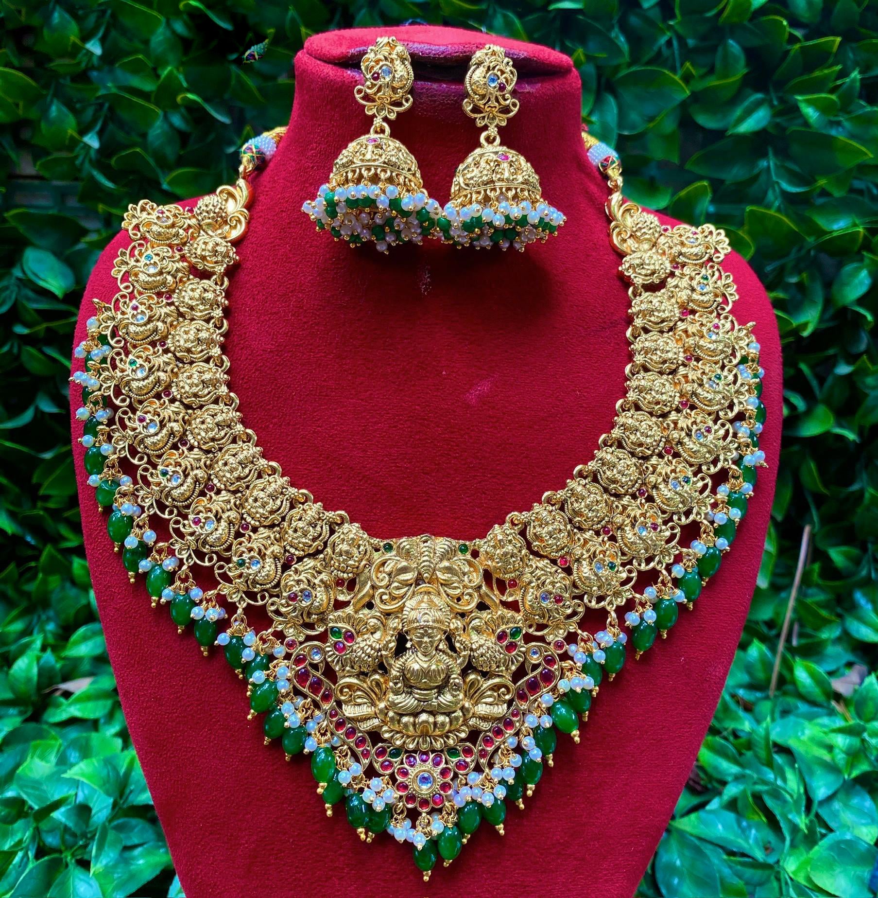 Amoliya Jewels Gold Plated Pota Stone And Pearls Temple Necklace Set
