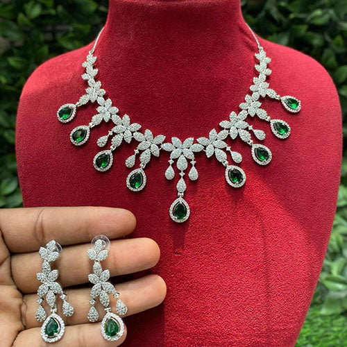 Amoliya Jewels American Dimond Necklace Set