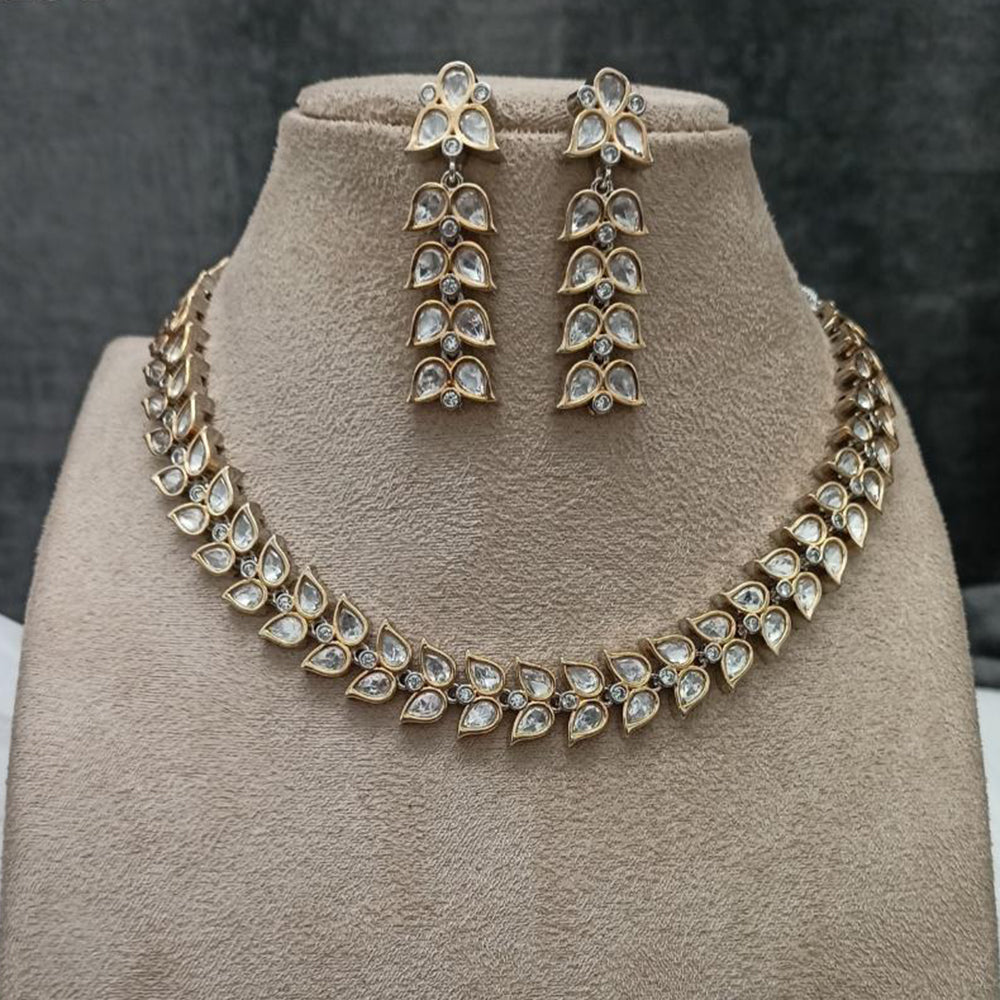 Amoliya Jewels Royal Heavy Polki Kundan Stone Necklace Set