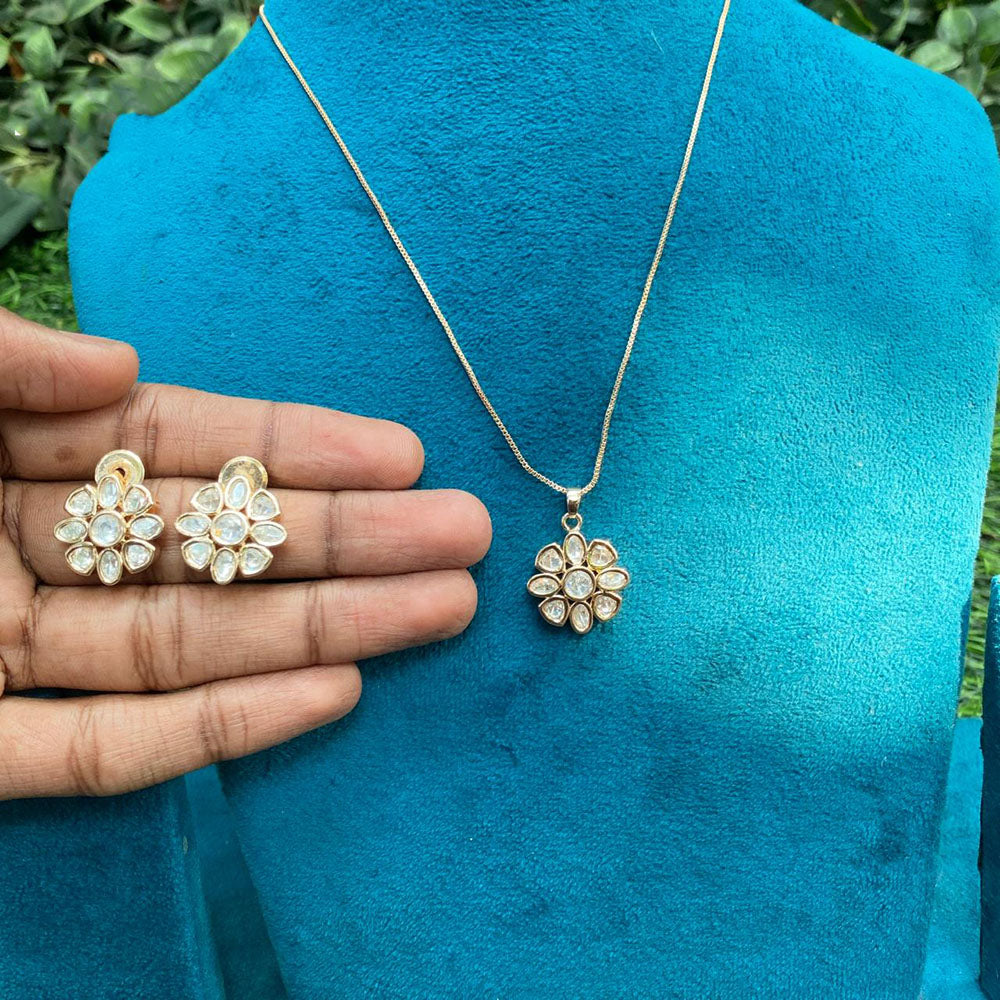 Amoliya Jewels Regal Polki Kundan Stone Chain Pendant Set