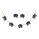 Apparel & Accessories > Jewelry > Necklaces