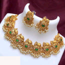 Apparel & Accessories > Jewelry > Necklaces
