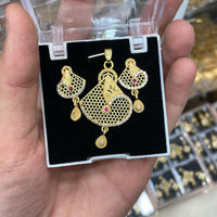 Kalpna Sales Surat Gold Plated Austrian Stone Pendant Set