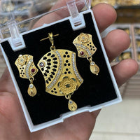 Kalpna Sales Surat Gold Plated Austrian Stone Pendant Set