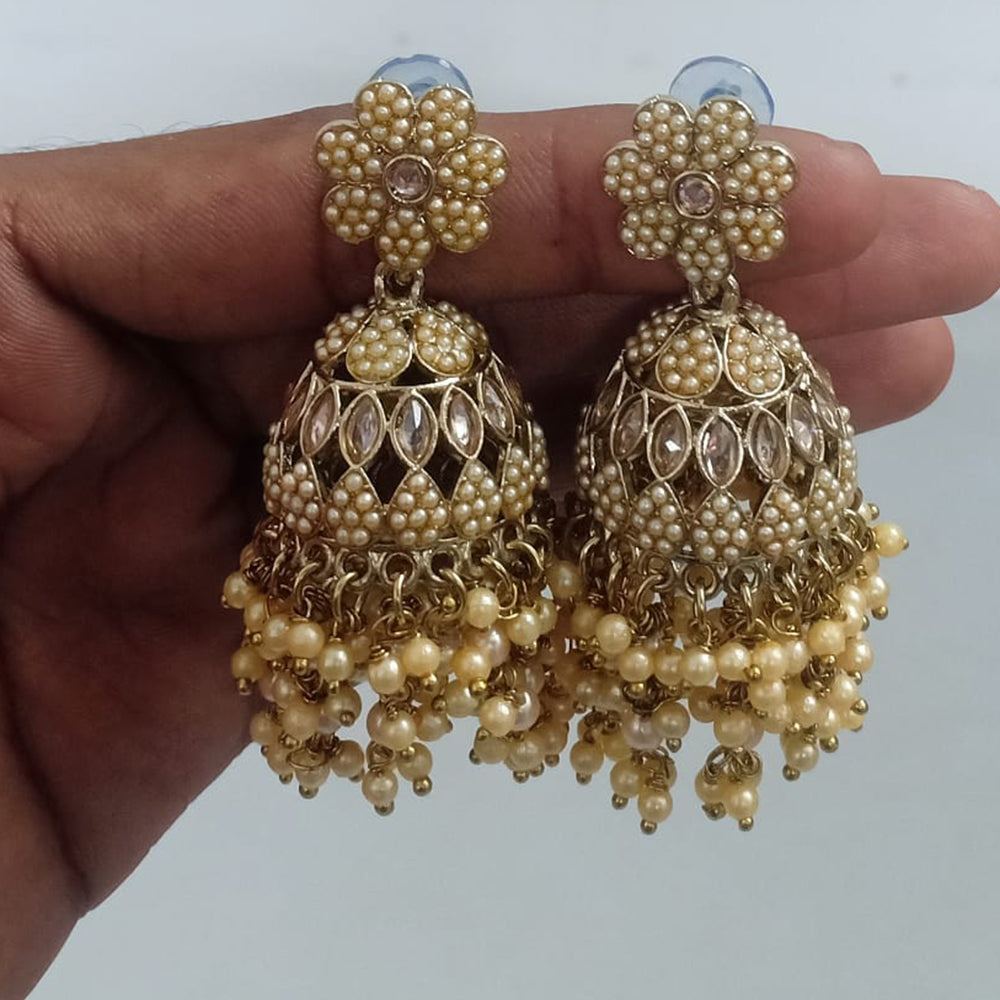 Rajwadi Collection Crystal Stone And Beads Jhumki Earrings