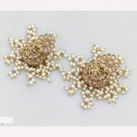 Rajwadi Collection Crystal Stone And Beads Jhumki Earrings