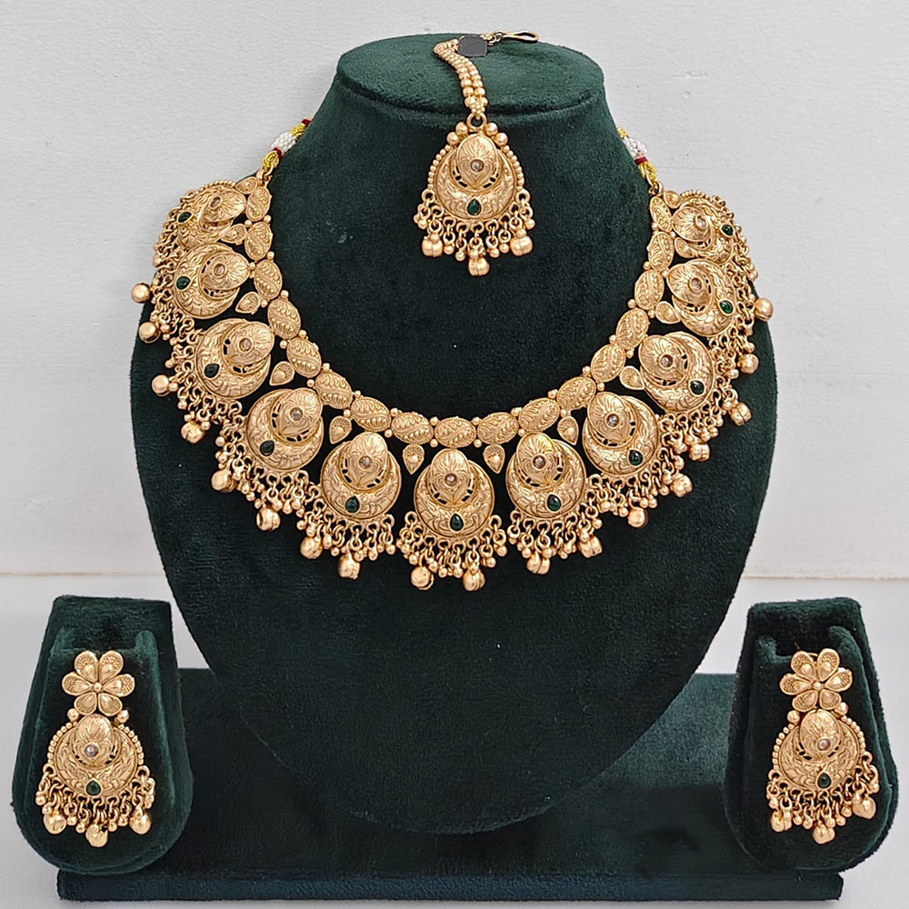 Rajwadi Collection Sparkling Pota Stone And Pearl Necklace Set