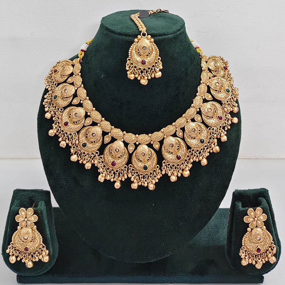 Rajwadi Collection Sparkling Pota Stone And Pearl Necklace Set
