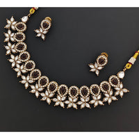 Rajwadi Collection Urbania Pota Stone And Crystal Necklace Set