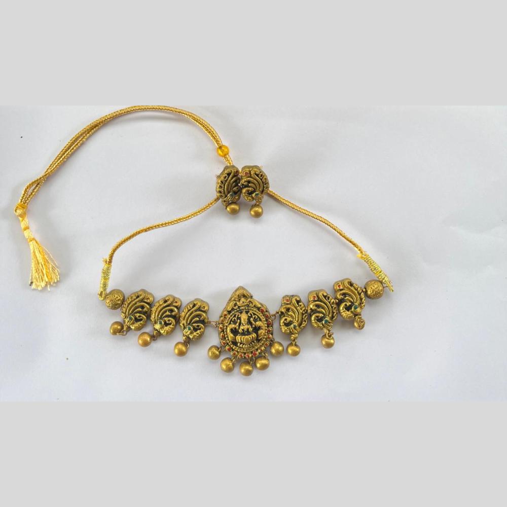 VF Collection Gold Plated Pota Stone And Beads Temple Choker Necklace Set
