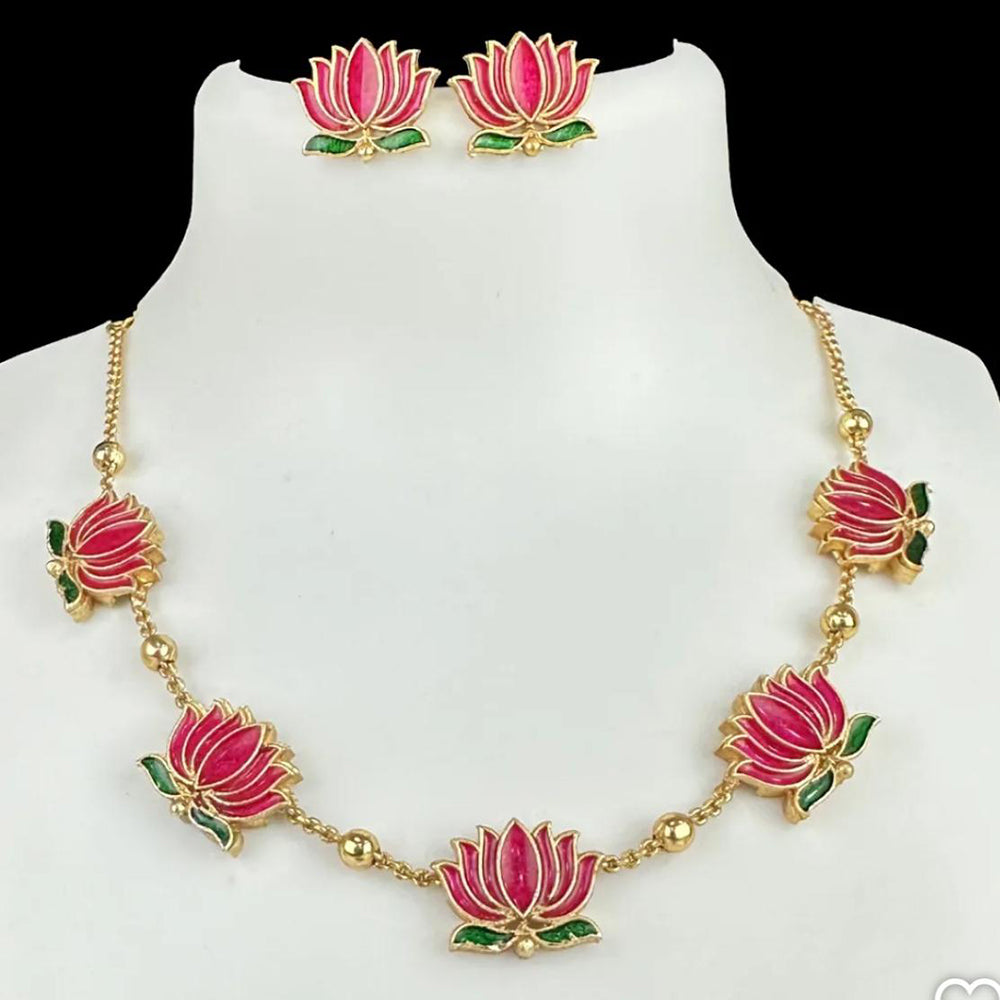 VF Collection Gold Plated Necklace Set