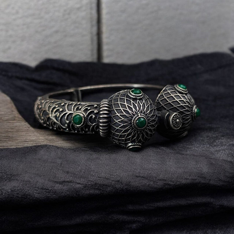 Maharani Jewels Oxidised Plated Pota Stone Openable Bangle