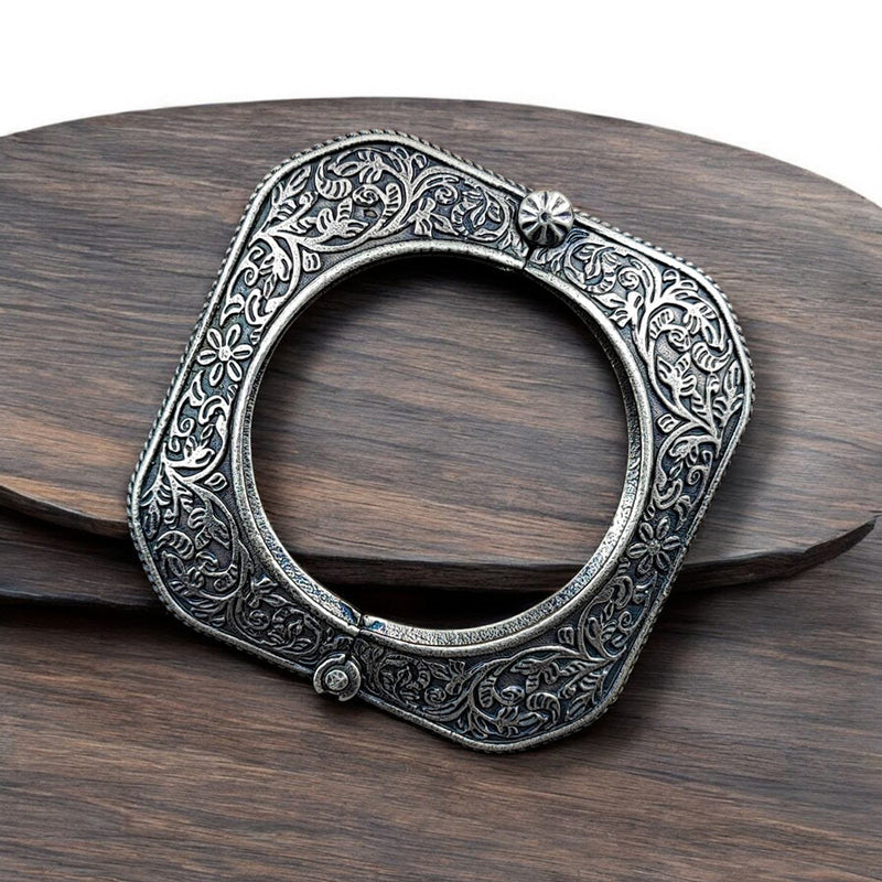 Maharani Jewels Oxidised Plated Openable Bangle