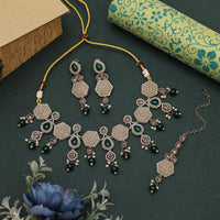 Maharani Jewels Pota Stone and Crystals With Mangtikka Necklace Set