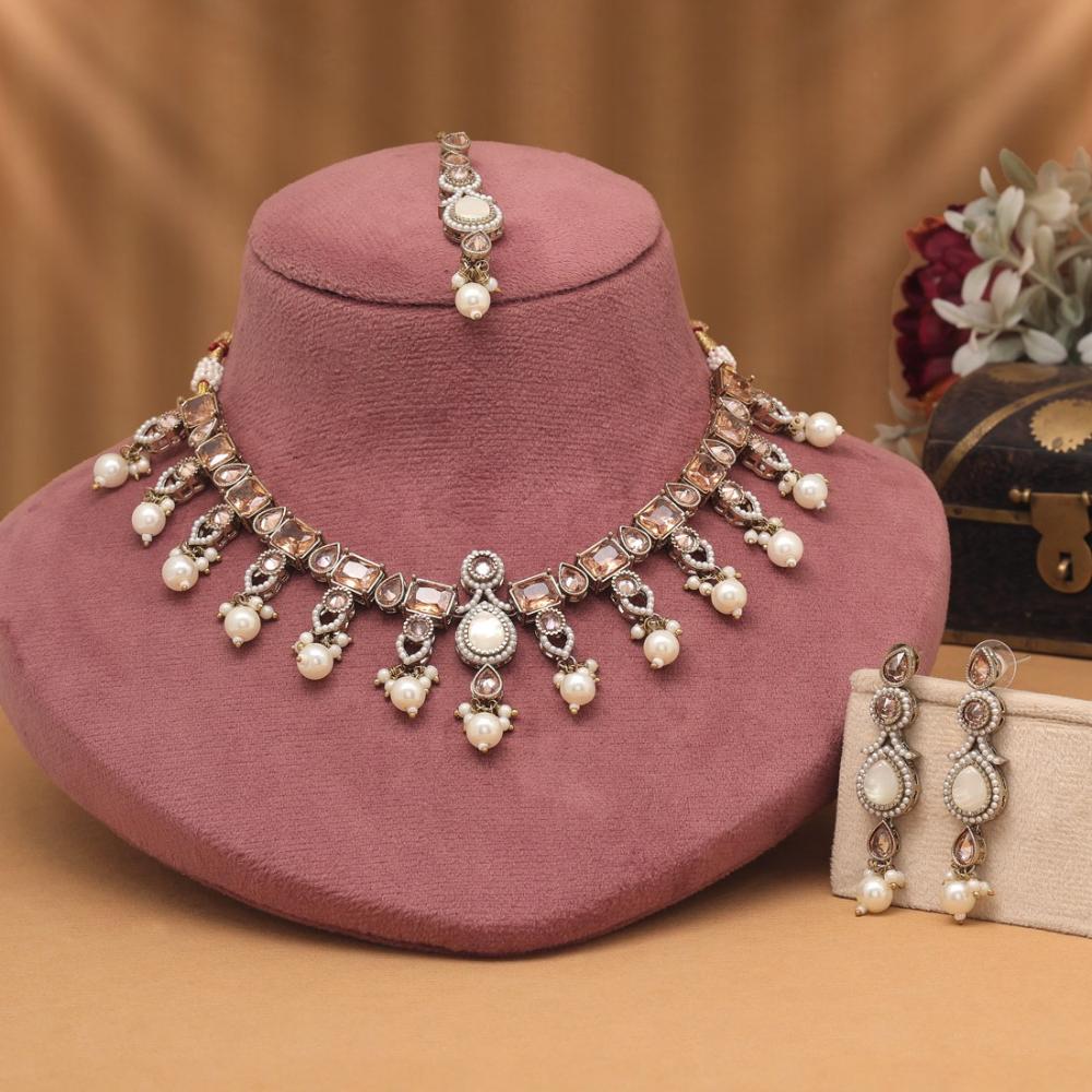Maharani Jewels Pota Stone and Crystals With Mangtikka Necklace Set
