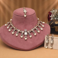 Maharani Jewels Pota Stone and Crystals With Mangtikka Necklace Set