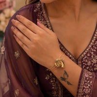 Maharani Jewels Stylish Statement Openable Bracelet 