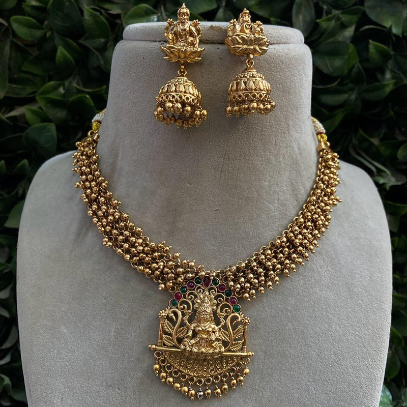 Royal Kundan Jewellery Gold Plated Pota Stone Temple Necklace Set