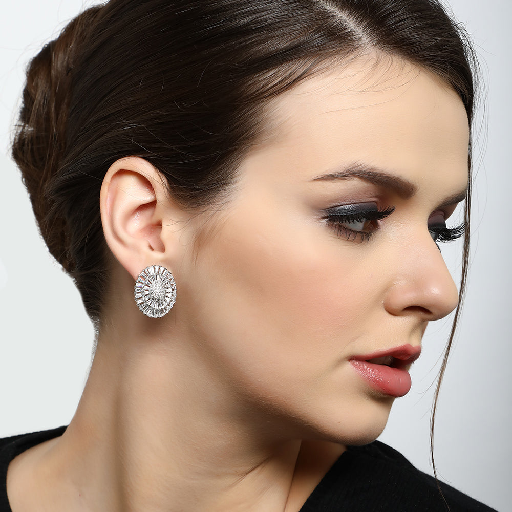 Urthn Cubic Zirconia Stone Classic Stud Earrings