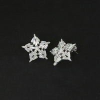 Urthn Cubic Zirconia Stone Classic Stud Earrings
