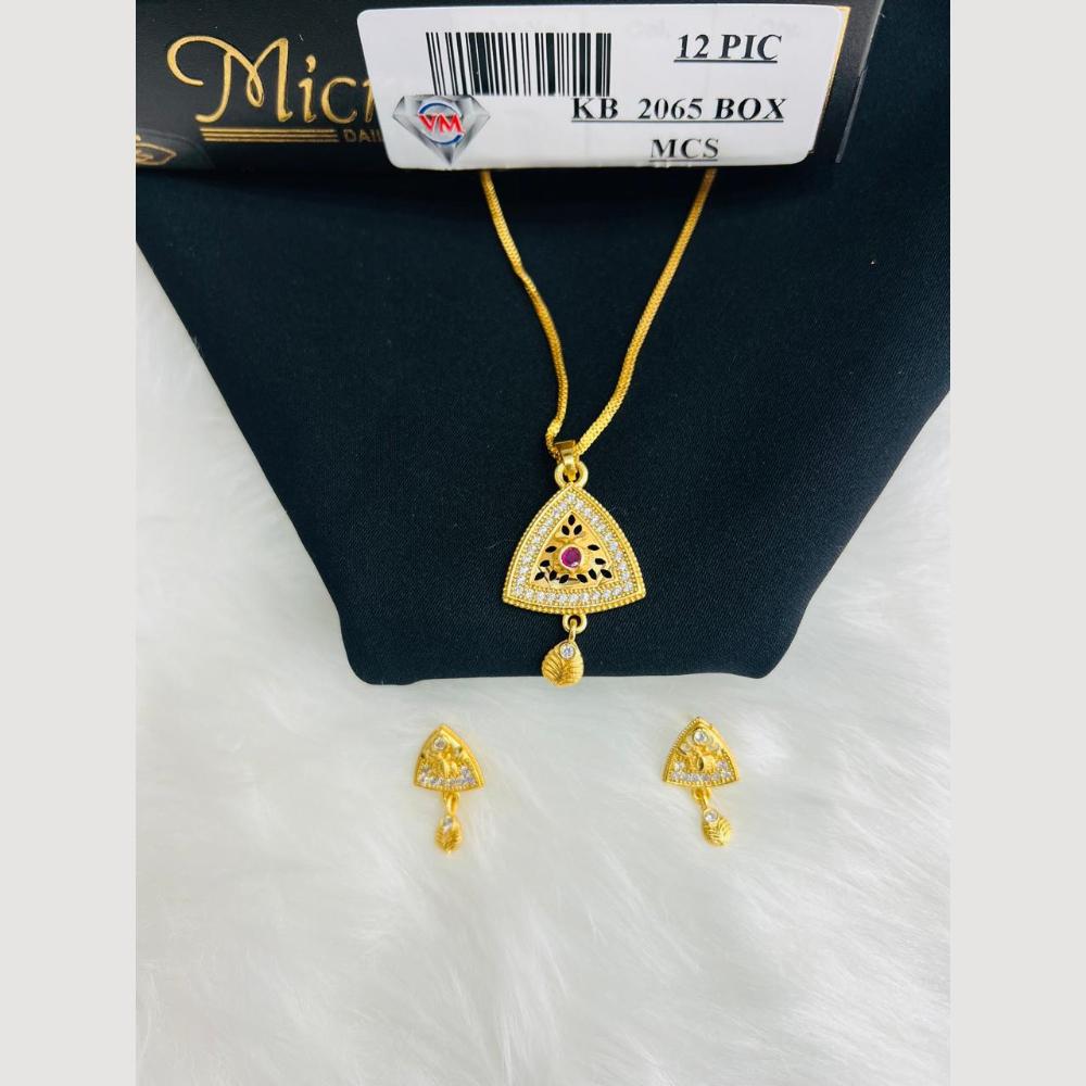 VM Imitation Gold Plated Chain Pendant Set