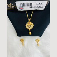 VM Imitation Gold Plated Chain Pendant Set