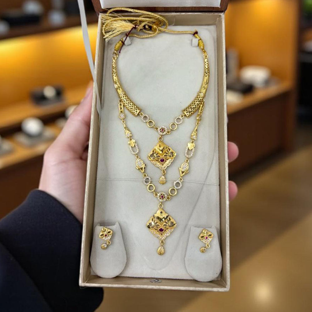 VM Imitation Dual Set Austrian Stone Necklaces for Stylish Looks