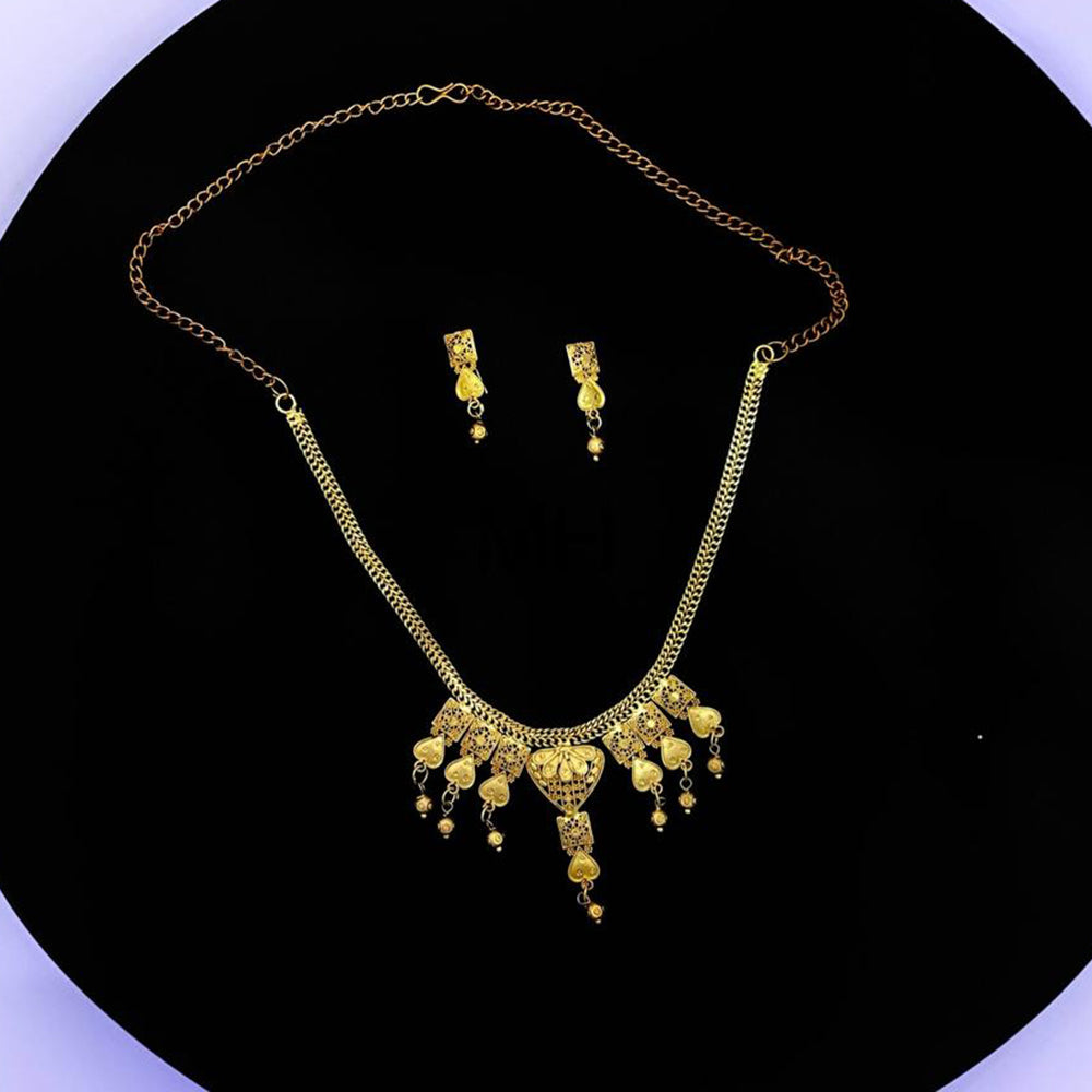 VM Imitation Classic Glam Finish Necklace Set