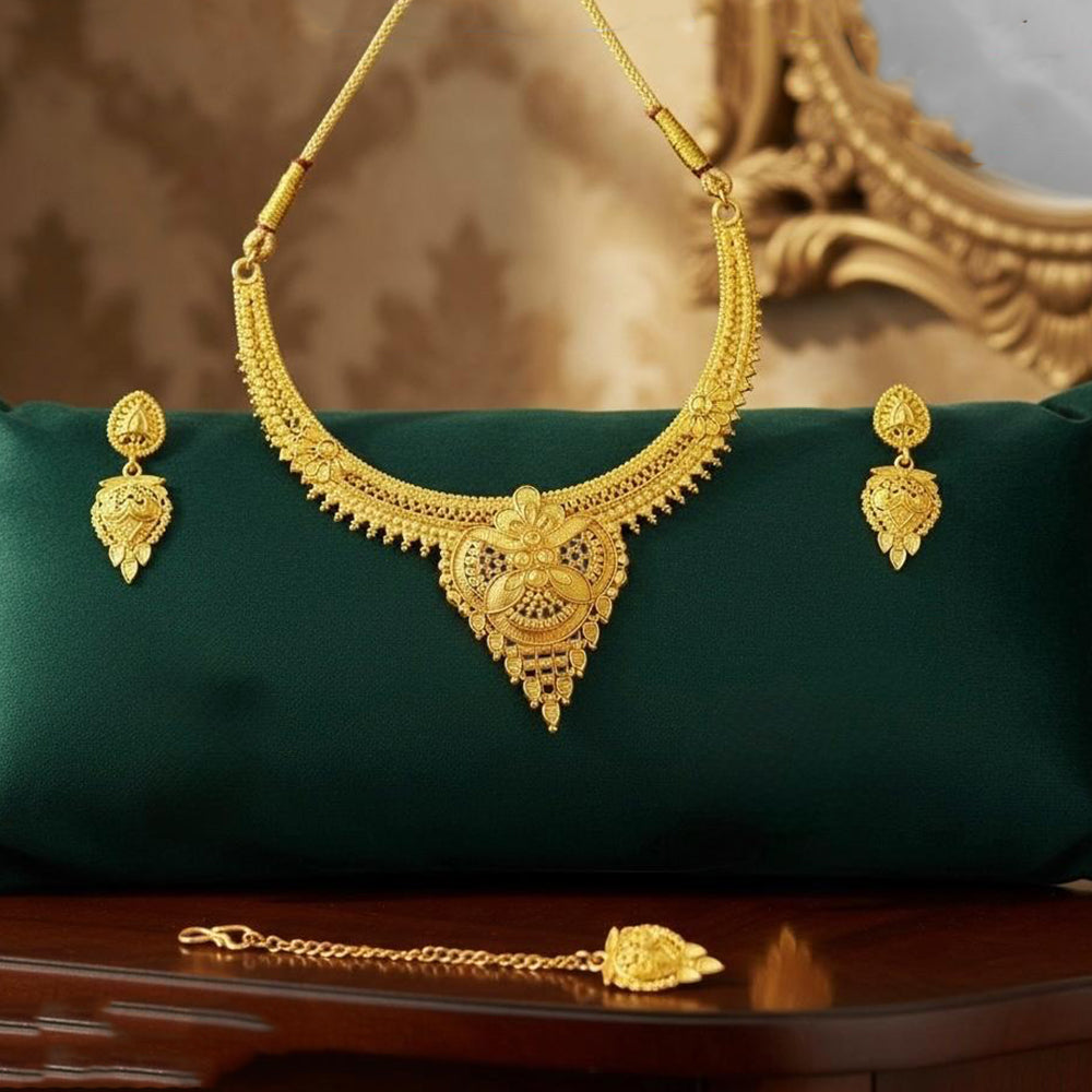 VM Imitation Royal Antique Gold Plated Necklace Set