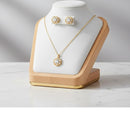 VM Imitation Premium Sparkling Crystal Stone Pendant Set