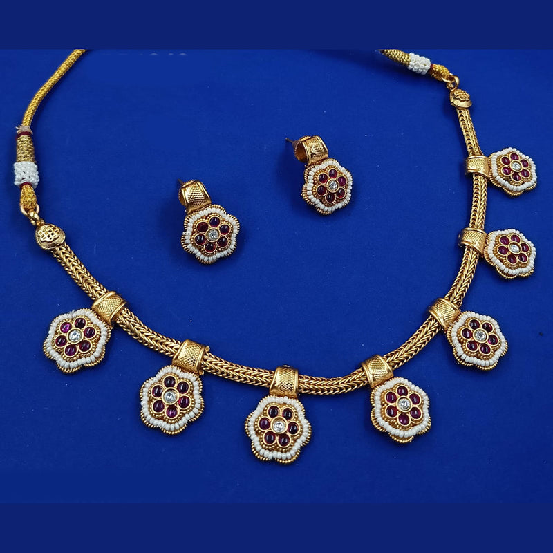 NAFJ Gold Plated Pota Stone Necklace Set