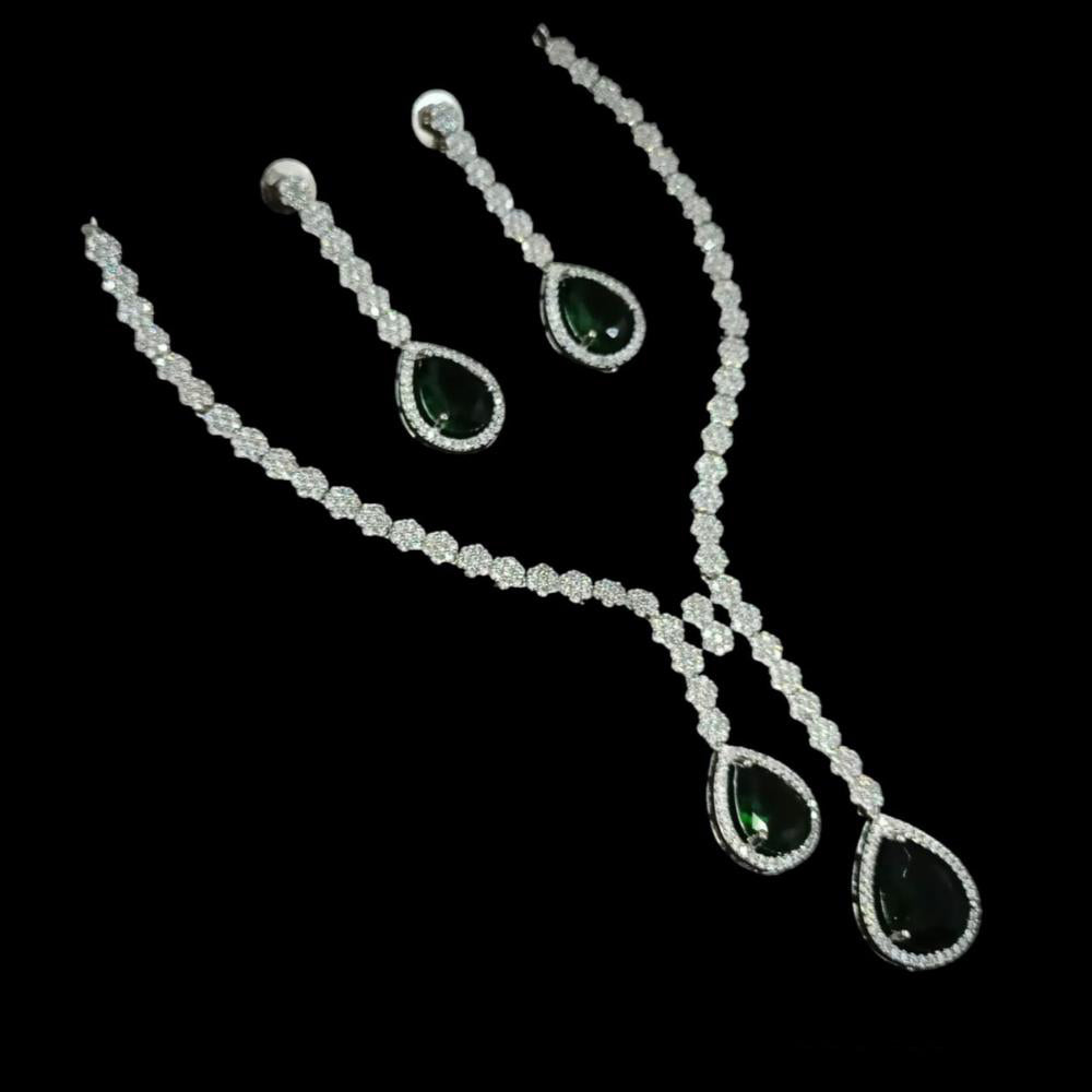 NAFJ Silver Plated Traditional American Diamond Look Necklace Set