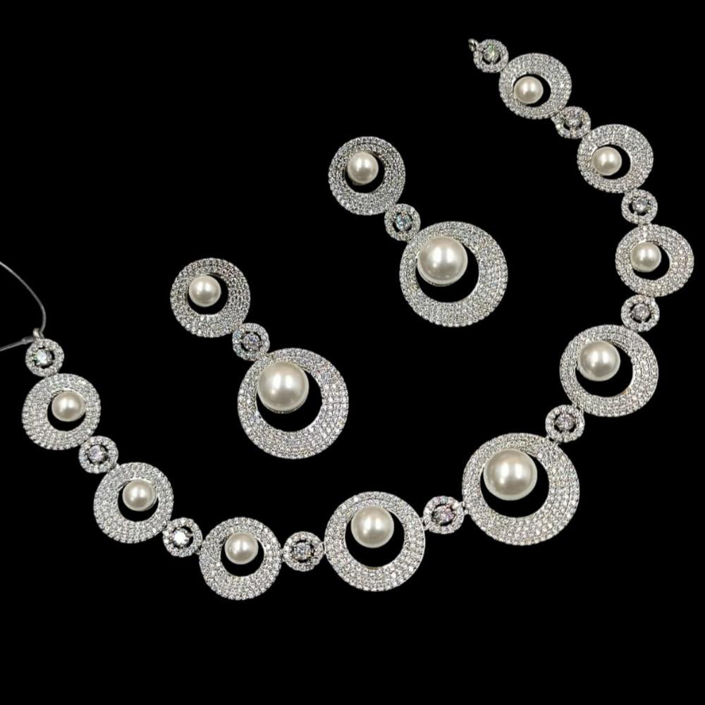 NAFJ Silver Plated Traditional American Diamond And Pearl Look Necklace Set