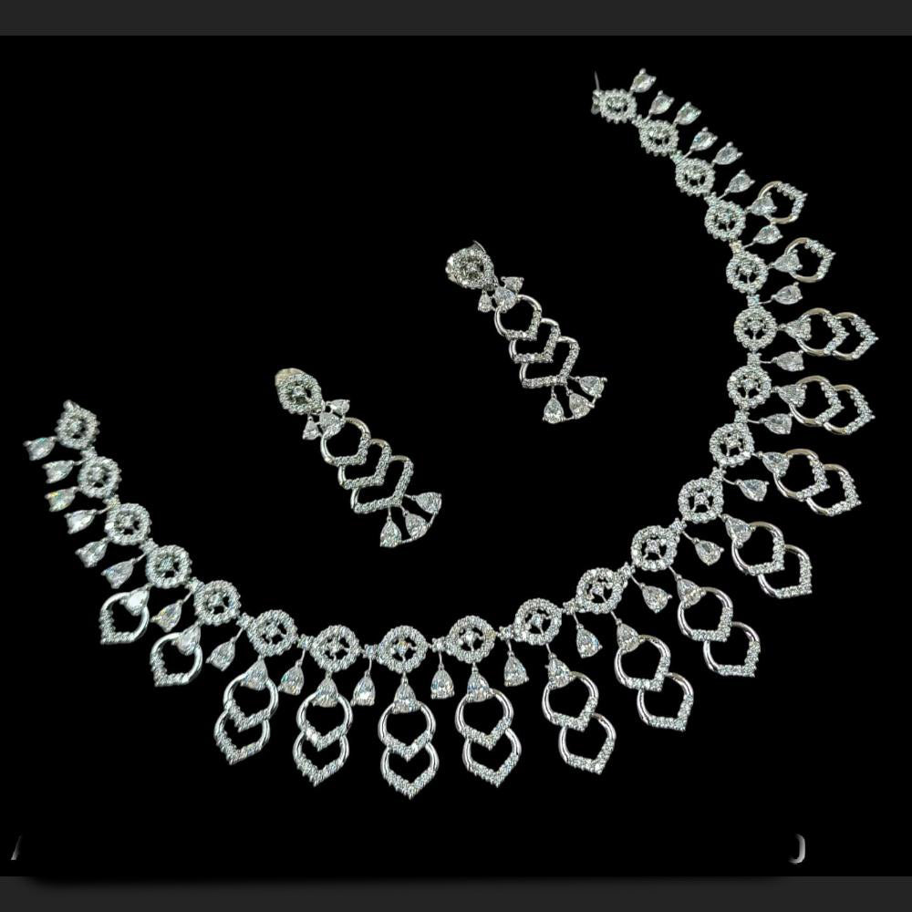 NAFJ Silver Plated Traditional American Diamond Look Necklace Set